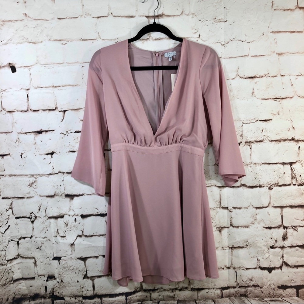 Tobi Long Sleeve Dress - Picture 2 of 3